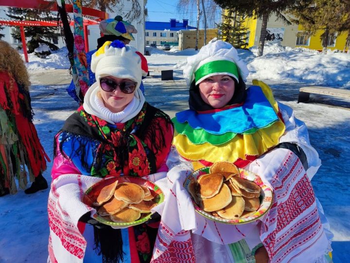 В Рыбной Слободе прошла Масленица