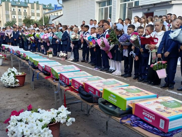 В Рыбно - Слободской гимназии прошёл День знаний