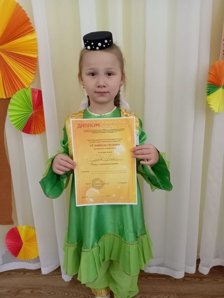 Маленькая Айсиля стала ещё одной звёздочкой среди талантов Рыбно-Слободского района