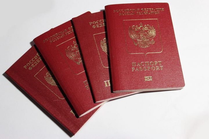 Казанцы не смогут оформить новые загранпаспорта на 10-летний срок