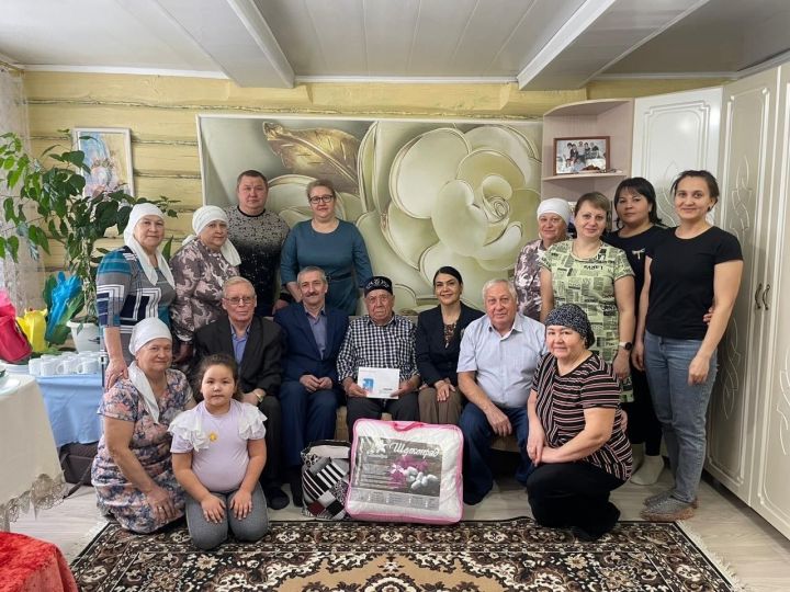 Житель села Амир Габдуллин отметил свои 95 летний юбилей