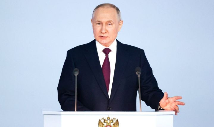 Путин потребовал устранить все межведомственные противоречия и разногласия во имя общего дела