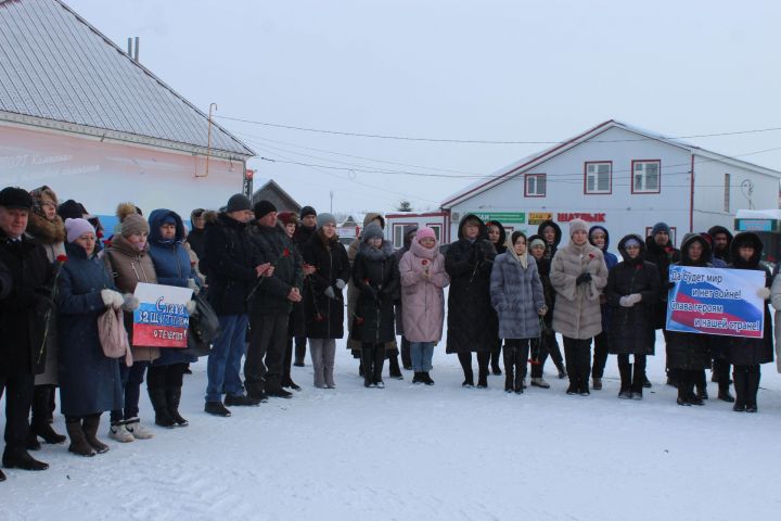 Рыбнослободцы приняли участие в митинге посвященном Дню защитников Отечества