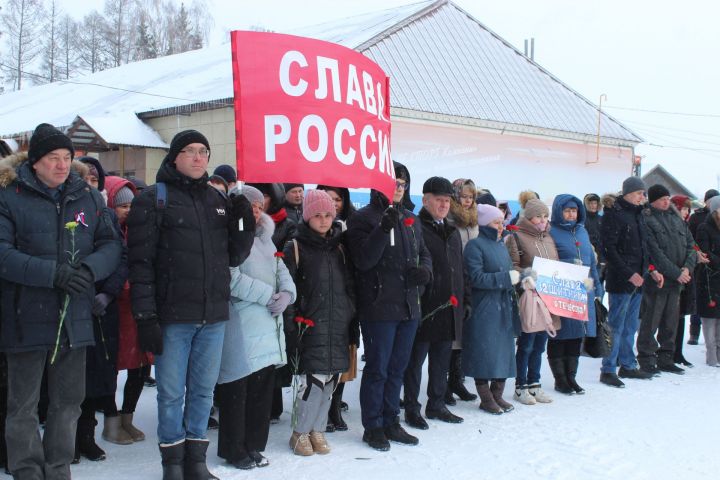 Рыбнослободцы приняли участие в митинге посвященном Дню защитников Отечества