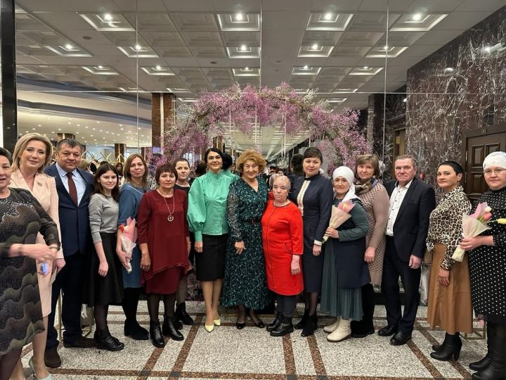 Делегаты из Рыбно-Слободского района приняли участие в праздновании Международного женского дня в Казани