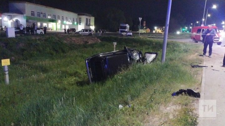 В Татарстане автомобиль скорой помощи столкнулся с «Нивой», есть пострадавшие