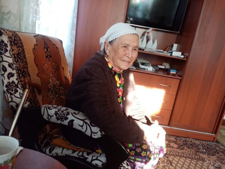 90-летняя ветеран ВОВ из Рыбно-Слободского района  рассказала свою историю жизни