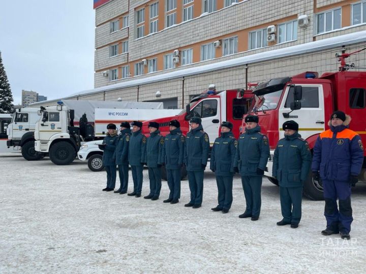 В Татарстане подразделения МЧС получили новые автомобили