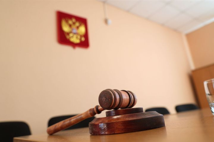 В Рыбно-Слободском районе двое водителей получили штраф и лишились водительских прав