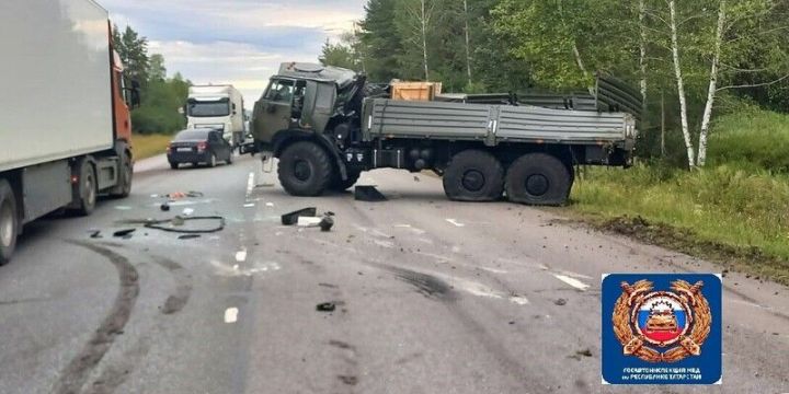 Трое погибли в ДТП с КАМАЗом в Татарстане