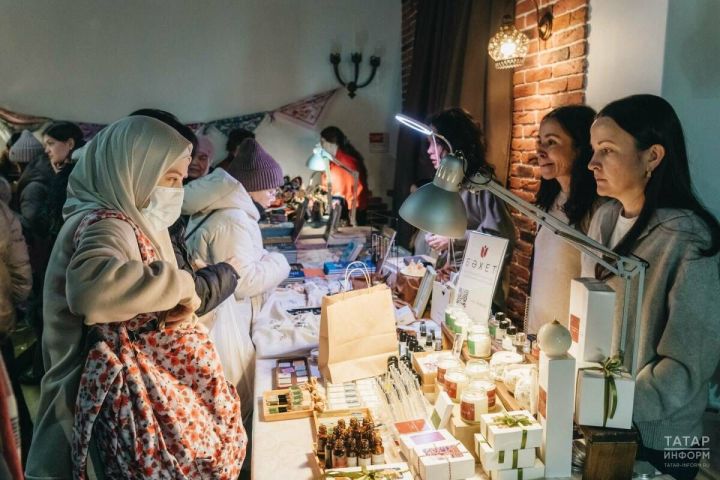 В Татарстане свыше 200 самозанятых бесплатно выставили свою продукцию на ярмарках