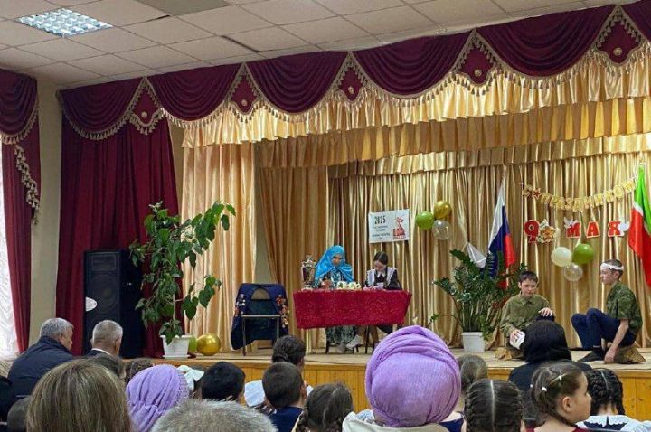 Яңа Арыш авылында Бөек Җиңүнең 80 еллыгына багышланган бәйрәм чарасы узды.