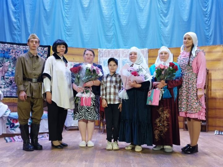 Гүзәл Хәбибуллина: «Мин үзешчәннәребезнең һәркайсына бик рәхмәтлемен»