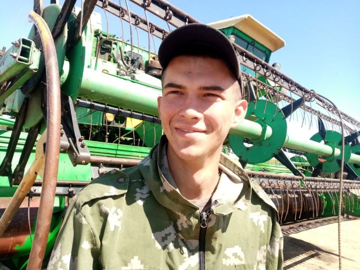 Династия Бухаровых: как она сохранила свои традиции