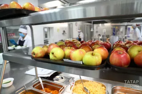 Депутаты хотят изменить школьное меню после новогодних праздников