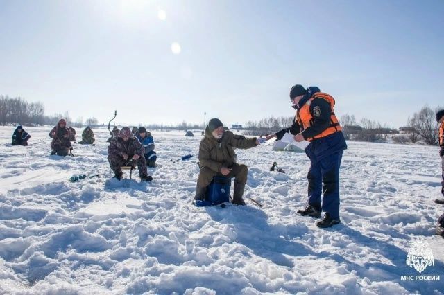 Опасность тонкого льда весной: советы для рыбносолободцев