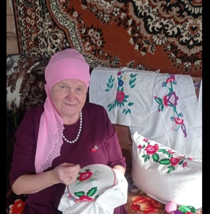 Гузалия Хаматханова: традиции и мастерство в современном рукоделии