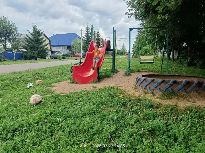 Балык Бистәсе халкы Роберт Камаловка рәхмәтле