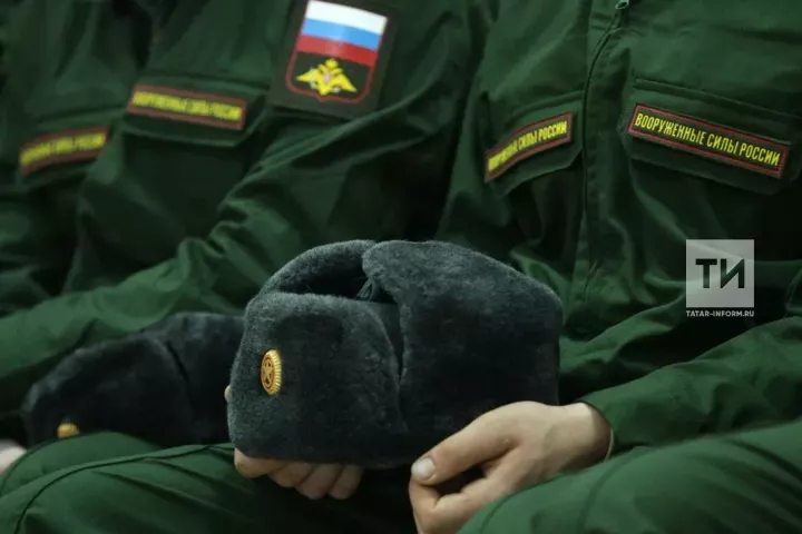 Как выбрать военную специальность по контракту в Татарстане
