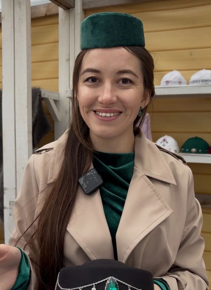 Миләүшә Кәлиева: «Татар милли бизәкләренең серле матурлыгы һәрвакыт күңелемне җәлеп итә иде»